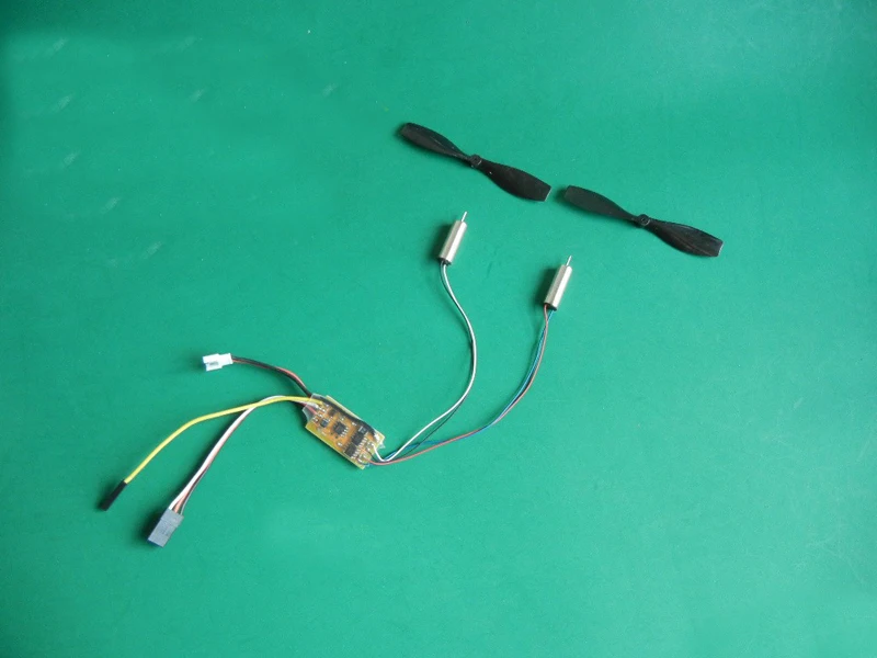 1Set Mini Aircraft 1S Power Kit 3.6V-5.8V 720 Motor+1S Lipo ESC+75mm Propeller/Props for Electric DIY Parts
1Set Mini Aircraft 1S Power Kit 3.6V-5.8V 720 Motor+1S Lipo ESC+75mm Propeller/Props for Electric DIY Parts