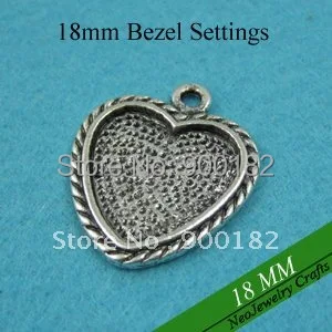 18mm Antique Silver Heart Bezel Settings, Cabochon Bases to Match Clear Glass Cabochons Great for Pendants or Earrings
18mm Antique Silver Heart Bezel Settings, Cabochon Bases to Match Clear Glass Cabochons Great for Pendants or Earrings