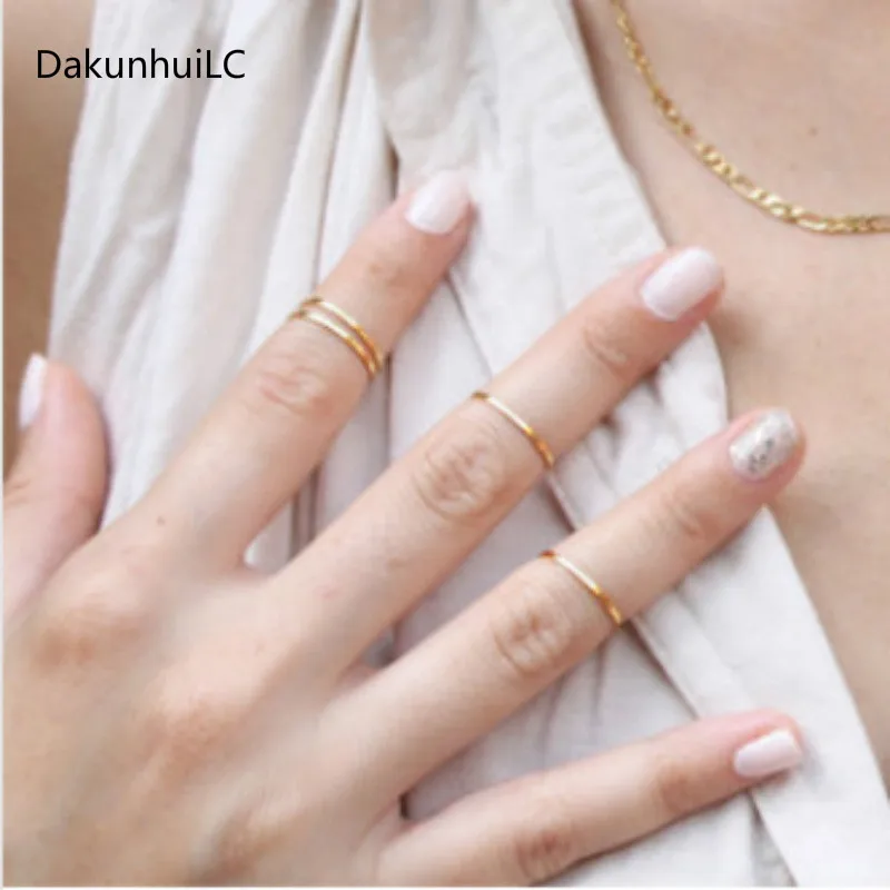 Wholesale Factory Direct 2pcs New Fashion Alloy Accessories Copper Ring Beautiful and Lovely Women Polished Jewelry
Wholesale Factory Direct 2pcs New Fashion Alloy Accessories Copper Ring Beautiful and Lovely Women Polished Jewelry