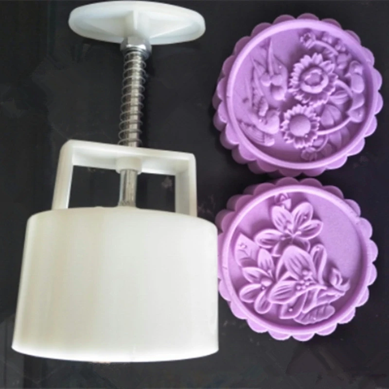 100 Gram New Model Chinese Moon Cake Mold 3D Round Flower Baking Pastry Tools Plastic Mooncake Mould Hand Press Kitchen Bakeware
100 Gram New Model Chinese Moon Cake Mold 3D Round Flower Baking Pastry Tools Plastic Mooncake Mould Hand Press Kitchen Bakeware