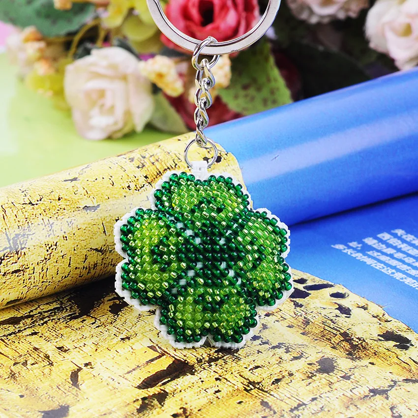 DIY Craft Stich Bead Cross Stitch Key Chain Accessories Stamped Needlework Embroidery Crafts Printed Cross-Stitching Kit
DIY Craft Stich Bead Cross Stitch Key Chain Accessories Stamped Needlework Embroidery Crafts Printed Cross-Stitching Kit
