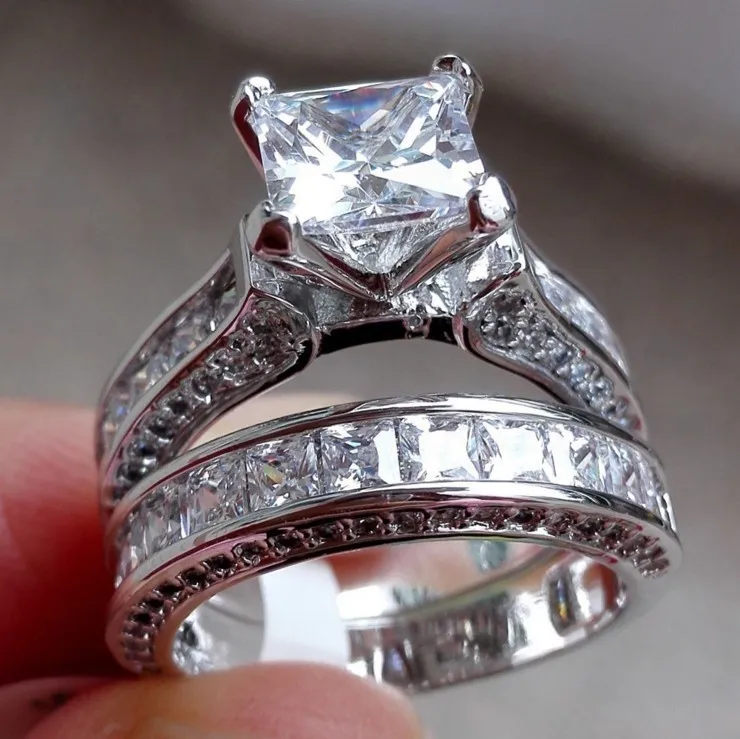2 Pcs/set Crystal Geometric Ring Prong Setting Finger Ring for Women Party Bridal Wedding Jewelry Gift Rings Dropshipping
2 Pcs/set Crystal Geometric Ring Prong Setting Finger Ring for Women Party Bridal Wedding Jewelry Gift Rings Dropshipping