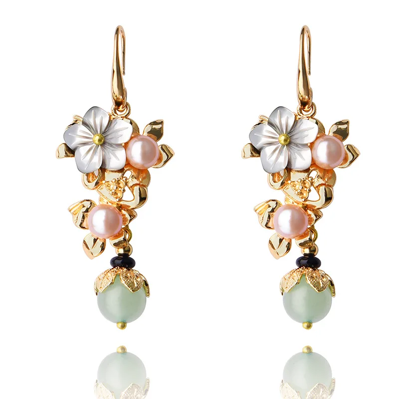 fashion shell flowers dangle earrings,New vintage earrings for women,greenAventurine Ethnic earrings copper jewelry
fashion shell flowers dangle earrings,New vintage earrings for women,greenAventurine Ethnic earrings copper jewelry