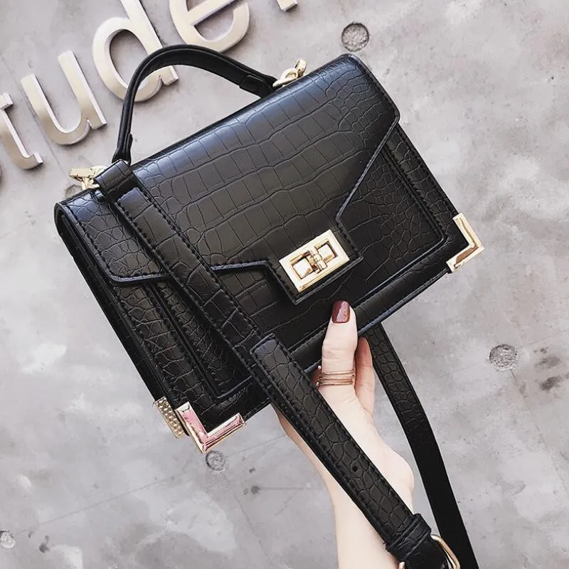 Retro Fashion Female Square bag 2018 New Quality PU Leather Women bag Crocodile pattern Tote bag Lock Shoulder Messenger Bags
Retro Fashion Female Square bag 2018 New Quality PU Leather Women bag Crocodile pattern Tote bag Lock Shoulder Messenger Bags