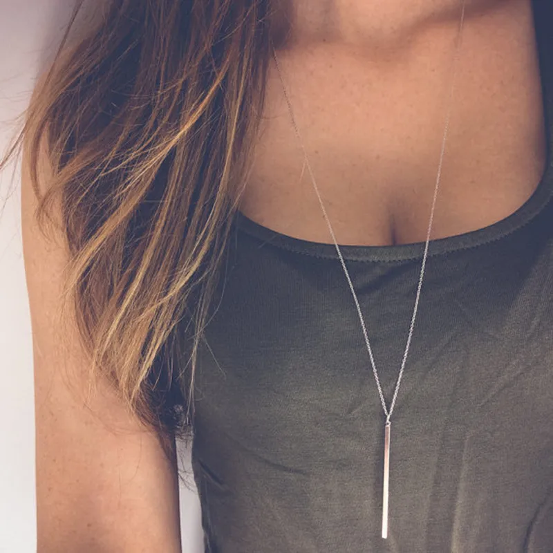 New Classic fashion Stick Pendant Necklace Hollow Girl Long Link Chain Square Copper Necklaces long Strip Jewelry for women
New Classic fashion Stick Pendant Necklace Hollow Girl Long Link Chain Square Copper Necklaces long Strip Jewelry for women