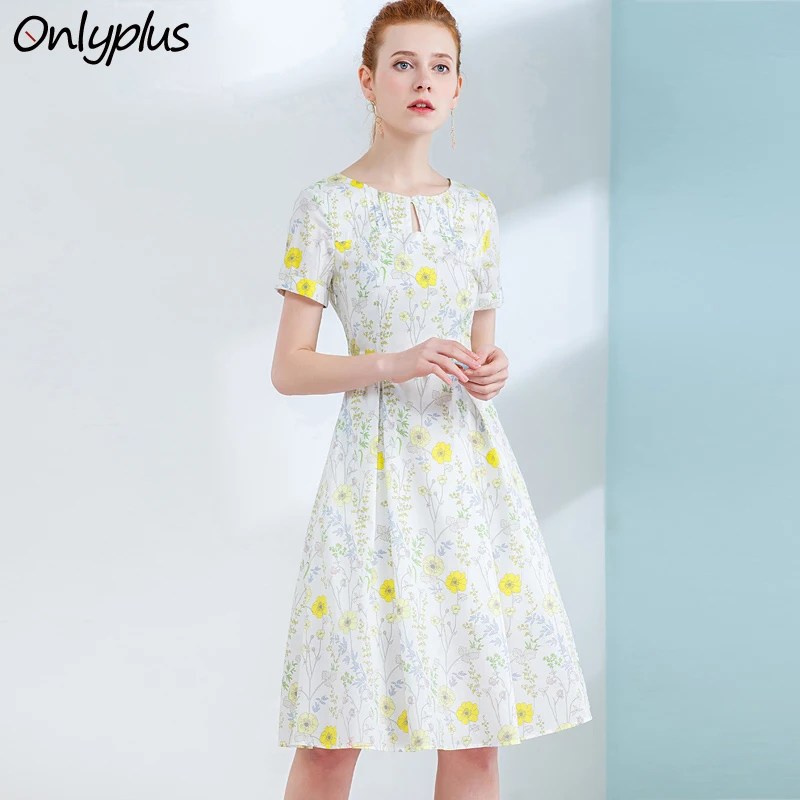 ONLY PLUS 2018 Fashion Summer Cotton Print Dress Short Sleeve Pocket Casual A-Line Women Dress Sexy Neckline Knee Length Dresses
ONLY PLUS 2018 Fashion Summer Cotton Print Dress Short Sleeve Pocket Casual A-Line Women Dress Sexy Neckline Knee Length Dresses