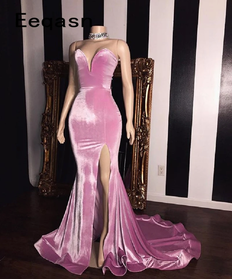 New Velvet Mermaid Prom Dresses 2019 Black Girl Sexy Mermaid Evening Party Gowns Slit Sleeveless Long Formal Party Gowns
New Velvet Mermaid Prom Dresses 2019 Black Girl Sexy Mermaid Evening Party Gowns Slit Sleeveless Long Formal Party Gowns