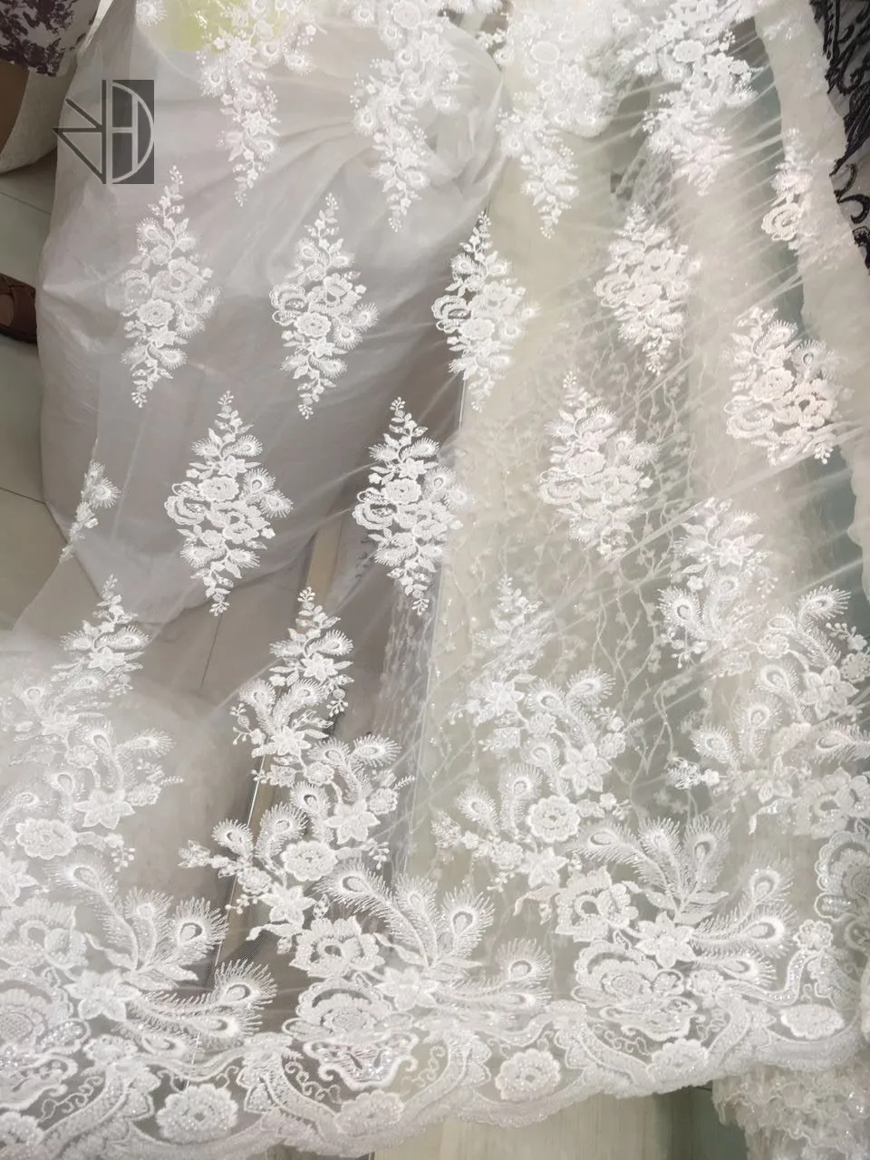 Newest African Tulle Lace Fabrics z-han72315 Embroidery Net Lace African French Lace High Quality With Beads Wedding
Newest African Tulle Lace Fabrics z-han72315 Embroidery Net Lace African French Lace High Quality With Beads Wedding