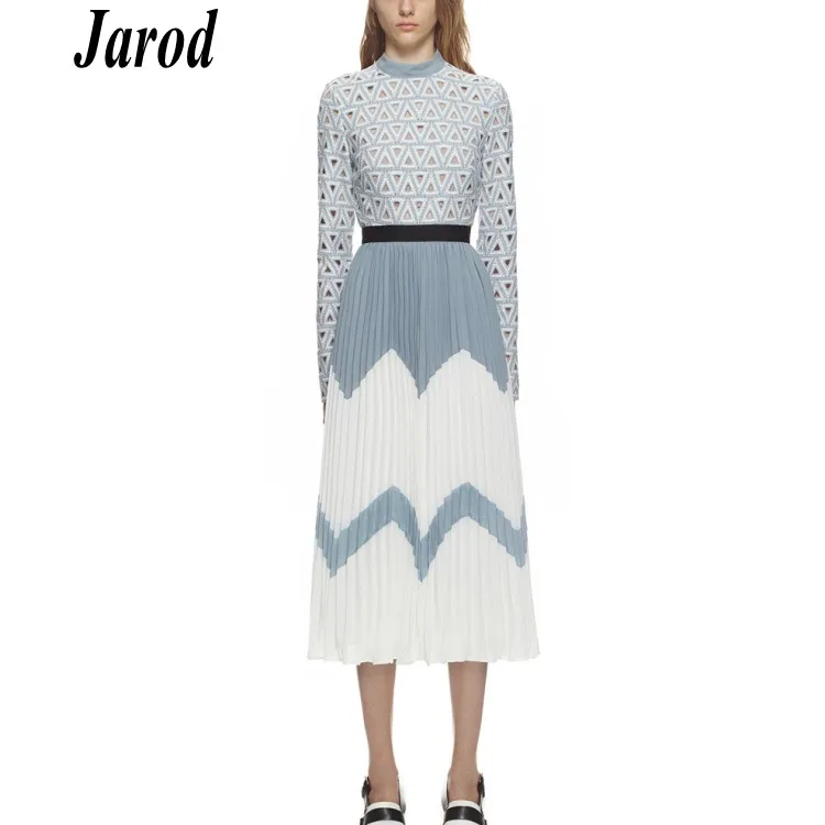 2018 Runway Designer Women Pleated Lace Dress Self Portrait Chiffon Patchwork Long Sleeve Vintage Hollow Out Midi Dress
2018 Runway Designer Women Pleated Lace Dress Self Portrait Chiffon Patchwork Long Sleeve Vintage Hollow Out Midi Dress