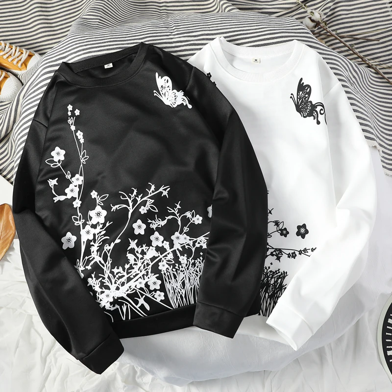 2019 New Spring and Autumn Pullover Men's Jacket, Loose Outside, Wear Tide Men's Round-collar Bottom Shirt
2019 New Spring and Autumn Pullover Men's Jacket, Loose Outside, Wear Tide Men's Round-collar Bottom Shirt