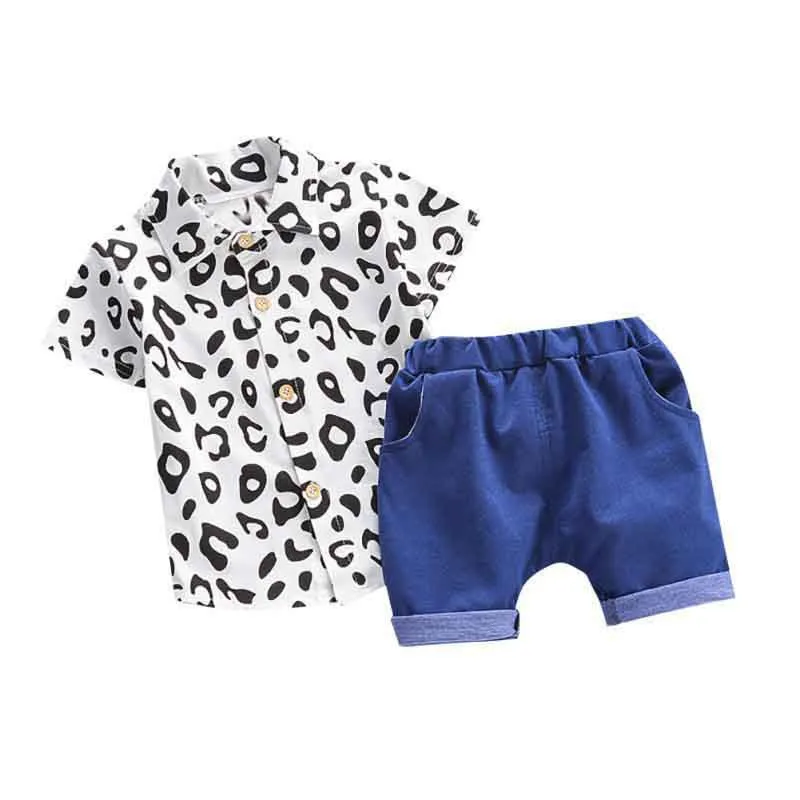 Summer Baby Boys Short Sleeve Cartoon Bear Print Tops Blouse Shirt+Shorts Children Casual Outfits Sets
Summer Baby Boys Short Sleeve Cartoon Bear Print Tops Blouse Shirt+Shorts Children Casual Outfits Sets