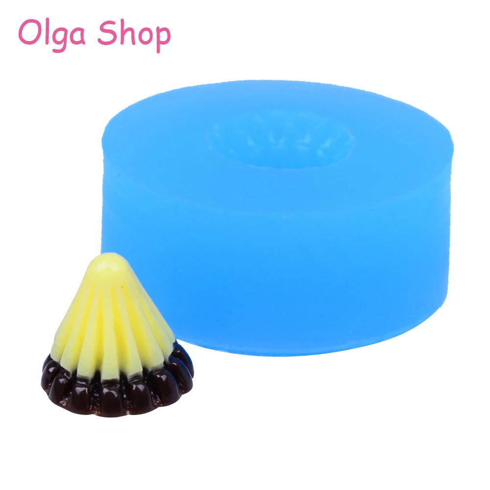 GYL033 13.4mm Pudding Silicone Mold Miniature Food Candy Chocolate Dollhouse Jewelry Earring Necklace Pendant Moulds
GYL033 13.4mm Pudding Silicone Mold Miniature Food Candy Chocolate Dollhouse Jewelry Earring Necklace Pendant Moulds