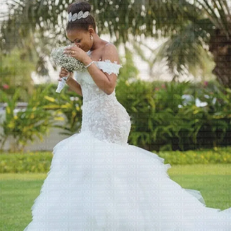 2019 New African Sexy Off Shoulder Mermaid Wedding Dress Ruffles Lace Wedding Gown Plus Size Wedding Gown
2019 New African Sexy Off Shoulder Mermaid Wedding Dress Ruffles Lace Wedding Gown Plus Size Wedding Gown