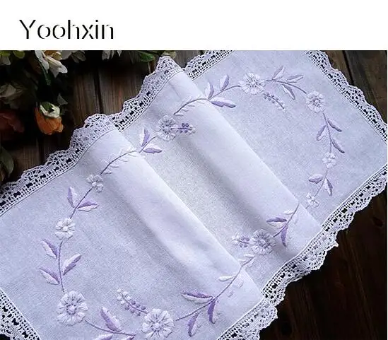Luxury White cotton lace tea bed table runner flag cover cloth embroidered Christmas tablecloth mantel nappe home wedding decor
Luxury White cotton lace tea bed table runner flag cover cloth embroidered Christmas tablecloth mantel nappe home wedding decor