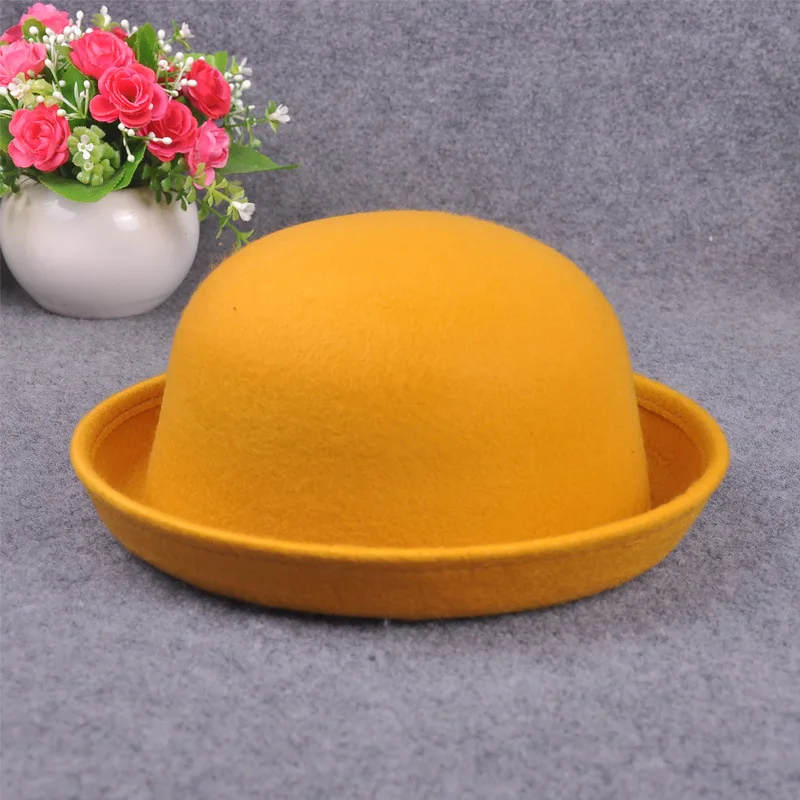2018 high quality lovely pink autumn winter vintage red fedoras womens hats men felt hat church hats chapeau femme
2018 high quality lovely pink autumn winter vintage red fedoras womens hats men felt hat church hats chapeau femme