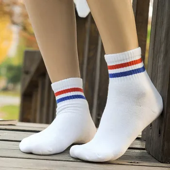 Hip Hop Unisex Creative Harajuku Letter Cotton Skateboard socks women Comfortable Men Socks meia
Hip Hop Unisex Creative Harajuku Letter Cotton Skateboard socks women Comfortable Men Socks meia