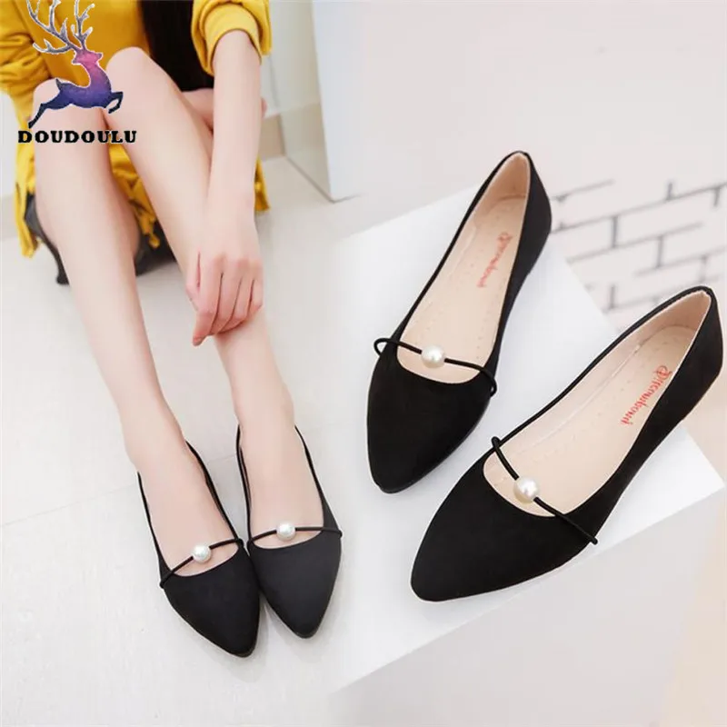 Women's Solid Color Suede Flat Heel Pearl Flat Heel Pointed Casual Shoes Woman 2018 New Summer Women Shoes zapatos mujer
Women's Solid Color Suede Flat Heel Pearl Flat Heel Pointed Casual Shoes Woman 2018 New Summer Women Shoes zapatos mujer