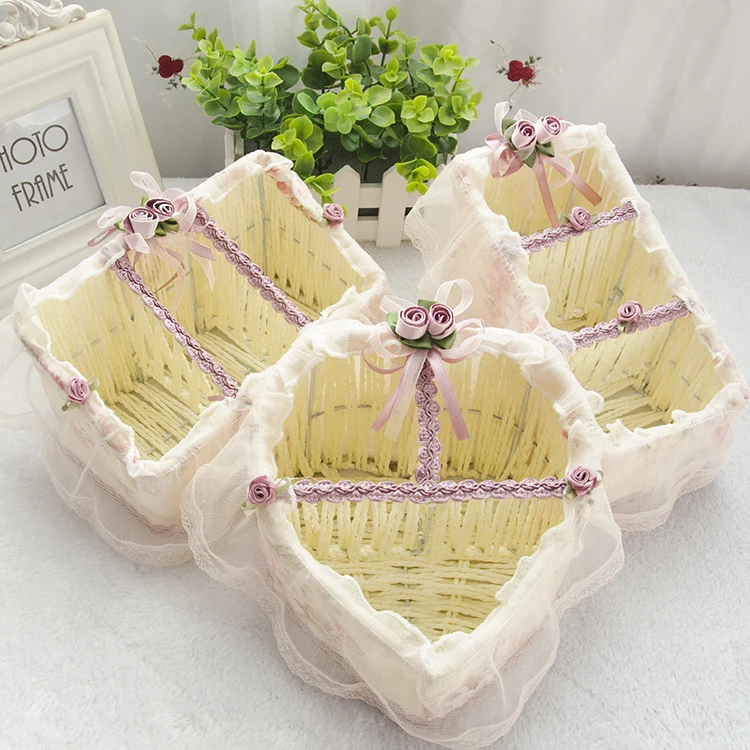Handmade Storage Basket Pastoral style rattan Fabric cute Lace Remote controller Mobile phones Desktop storage box F003004
Handmade Storage Basket Pastoral style rattan Fabric cute Lace Remote controller Mobile phones Desktop storage box F003004