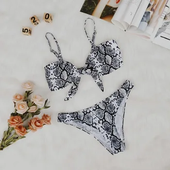 Sexy Leopard print women Bra Brief two piece Set High waist push up Bathing Suits Animal Pattern female summer Beach Wear New
Sexy Leopard print women Bra Brief two piece Set High waist push up Bathing Suits Animal Pattern female summer Beach Wear New
