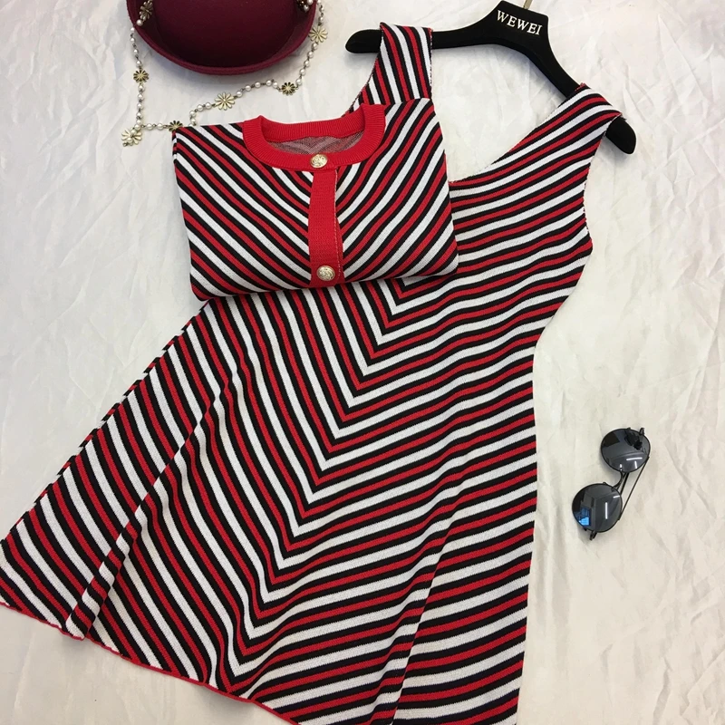 Amolapha Winter Women Knit Cardigans Dress Set Striped Single Breasted Long Sleeve Jacket Coats Dresses Suits for Woman
Amolapha Winter Women Knit Cardigans Dress Set Striped Single Breasted Long Sleeve Jacket Coats Dresses Suits for Woman