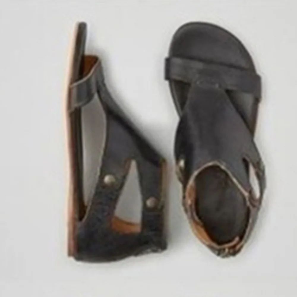 Women's Sandals Rivets Stitching Large Size Sandals Summer shoes Women Flats top Quality 2018 gladiator sandals chaussures femme
Women's Sandals Rivets Stitching Large Size Sandals Summer shoes Women Flats top Quality 2018 gladiator sandals chaussures femme