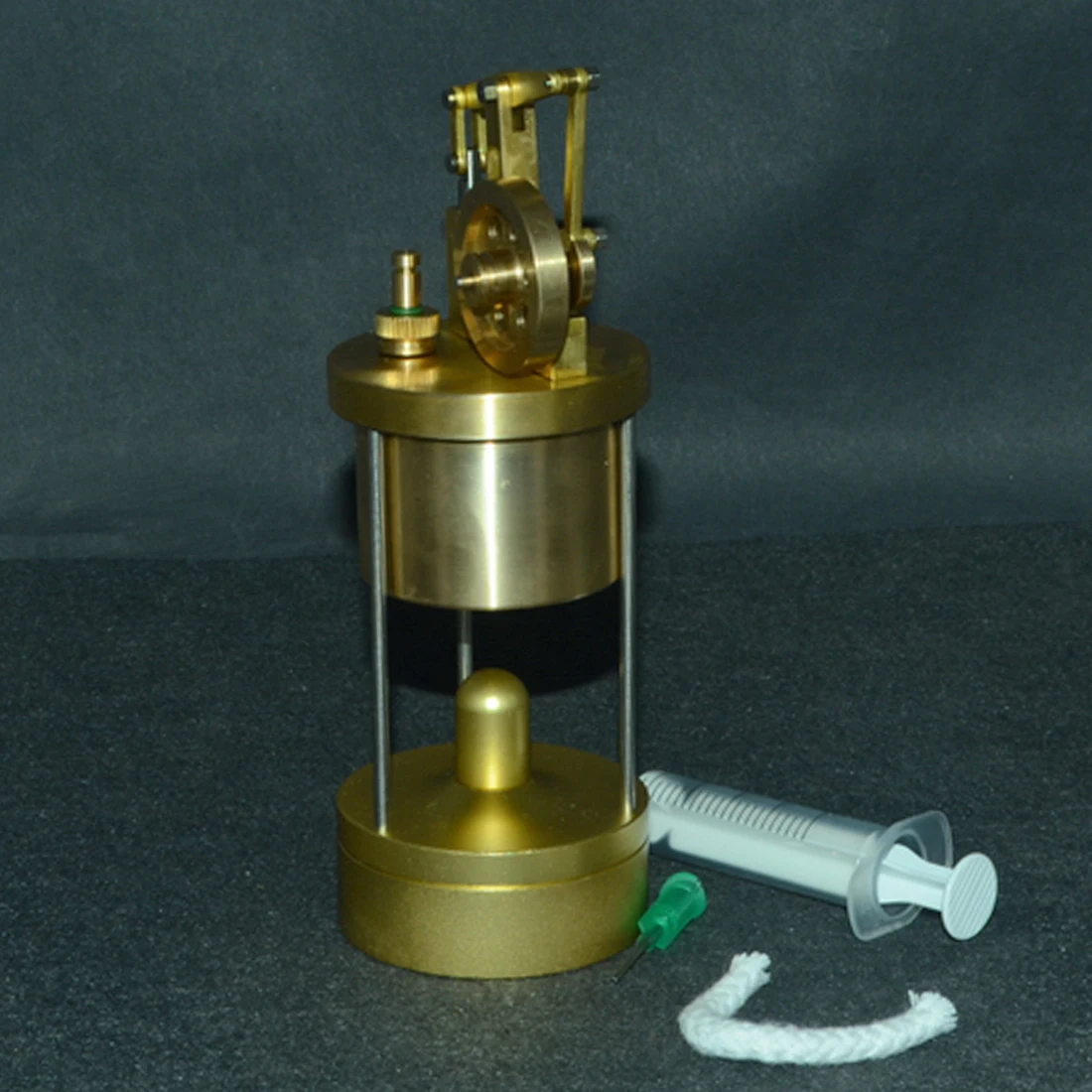 5 X 5.5 X 14CM Mini Pure Copper Verticle Type Steam Engine Model Creative Gift Set Educational Science Toys For Children Adult
5 X 5.5 X 14CM Mini Pure Copper Verticle Type Steam Engine Model Creative Gift Set Educational Science Toys For Children Adult