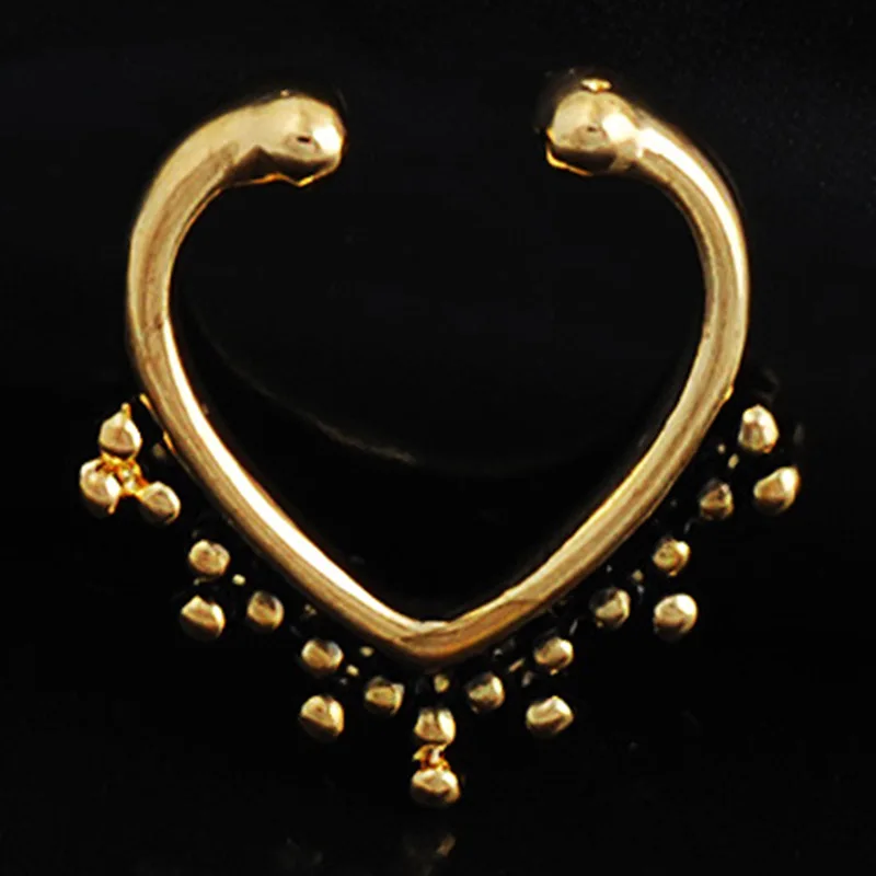 3 coplors Alloy Nose Clip Fake Septum Clip Non-Piercing Nose Hoop Ring Jewelry Decor European And American Retro Nose Ring Punk
3 coplors Alloy Nose Clip Fake Septum Clip Non-Piercing Nose Hoop Ring Jewelry Decor European And American Retro Nose Ring Punk