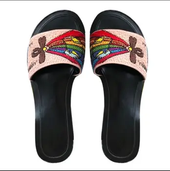 Colorful Rainbow Girl's Cute Slippers Cartoon 2019 New Summer Slides Shoes Luxury Designer Outdoor Ladies Flats Rubber Outsole
Colorful Rainbow Girl's Cute Slippers Cartoon 2019 New Summer Slides Shoes Luxury Designer Outdoor Ladies Flats Rubber Outsole