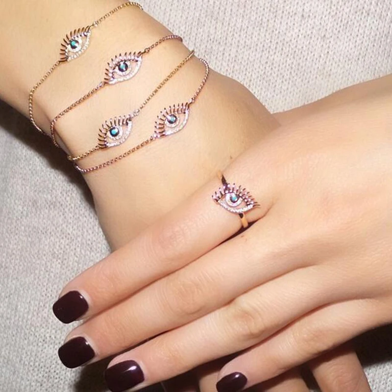 2019 Top sale Elegant women luxury fashion jewelry paved shiny tiny CZ lucky Evil Eye Bracelet for cute girl delicate party gift
2019 Top sale Elegant women luxury fashion jewelry paved shiny tiny CZ lucky Evil Eye Bracelet for cute girl delicate party gift
