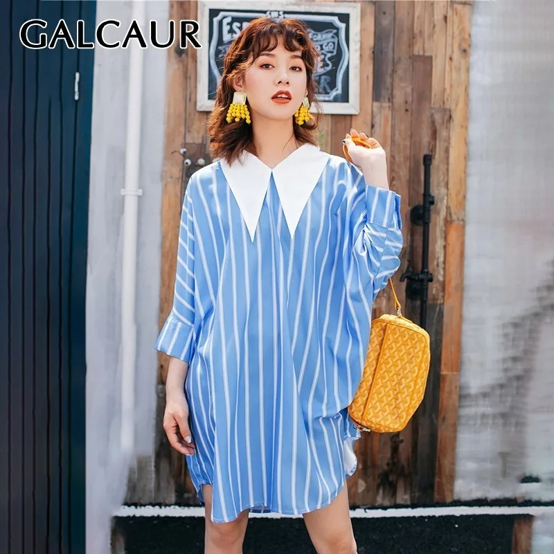 GALCAUR Striped Chiffon Dress For Women Lapel Three Quarter Sleeve Oversized Knee Length Shirt Dresses Female Summer 2019
GALCAUR Striped Chiffon Dress For Women Lapel Three Quarter Sleeve Oversized Knee Length Shirt Dresses Female Summer 2019