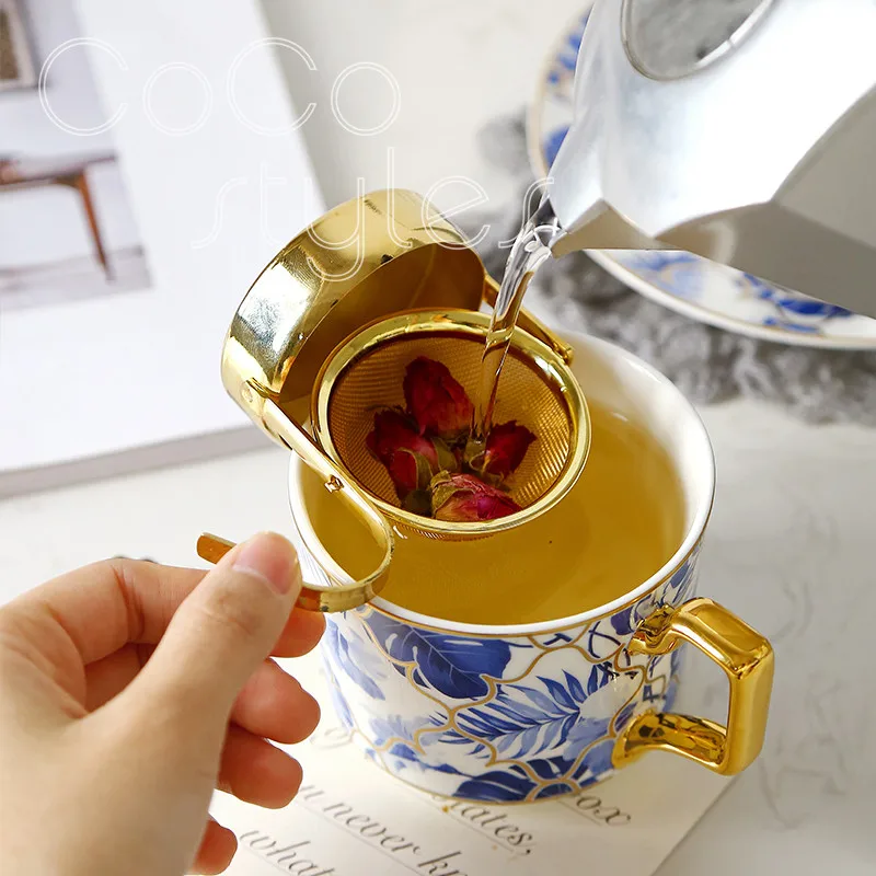 Cocostyles creative gold metal tea ball Steeper house shape for home decor and high tea
Cocostyles creative gold metal tea ball Steeper house shape for home decor and high tea