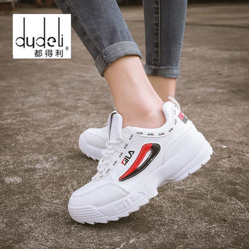 2018 Shoes White Shoe Women Fashion Retro Platform Sneaker Lady Autumn footwear Black Breathable chaussure Soft
2018 Shoes White Shoe Women Fashion Retro Platform Sneaker Lady Autumn footwear Black Breathable chaussure Soft