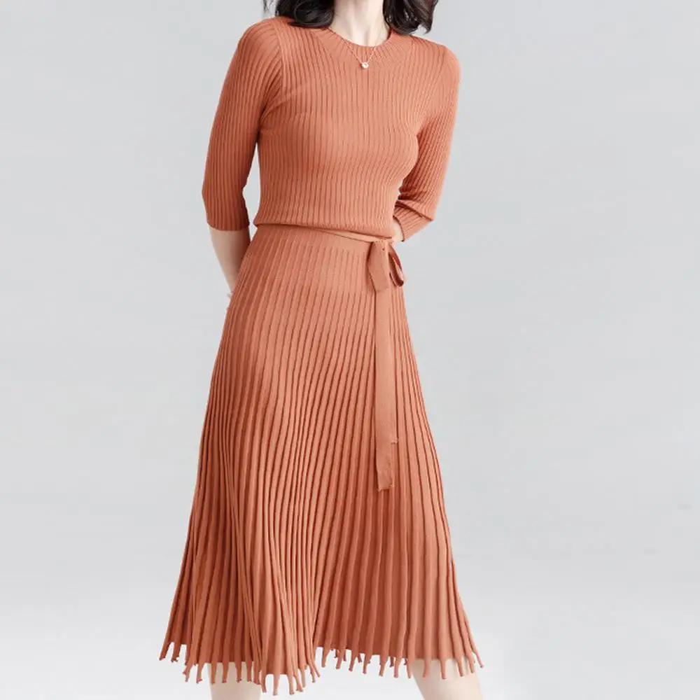 Autumn women's new products seven-point sleeves hem tassel waist was thin in the long section knitted pleated dress female wild
Autumn women's new products seven-point sleeves hem tassel waist was thin in the long section knitted pleated dress female wild