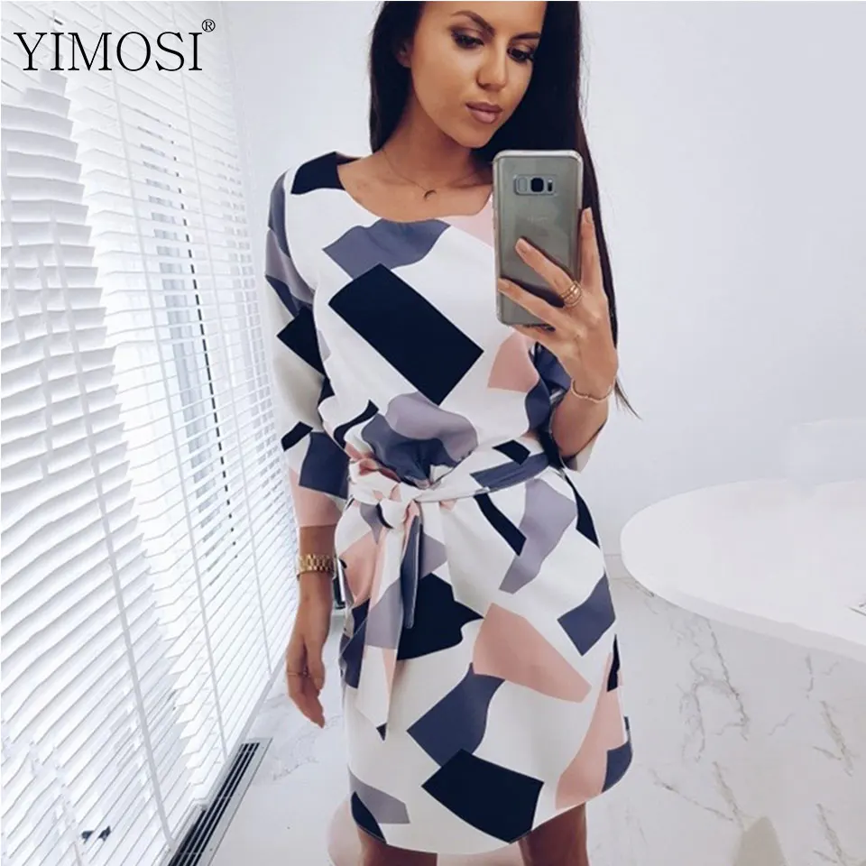 2019 Autumn Straight Women's Dresses Ladies Geometric Printed Sashes Short Dress Three Quarter Sleeves O Neck Casual Dress
2019 Autumn Straight Women's Dresses Ladies Geometric Printed Sashes Short Dress Three Quarter Sleeves O Neck Casual Dress