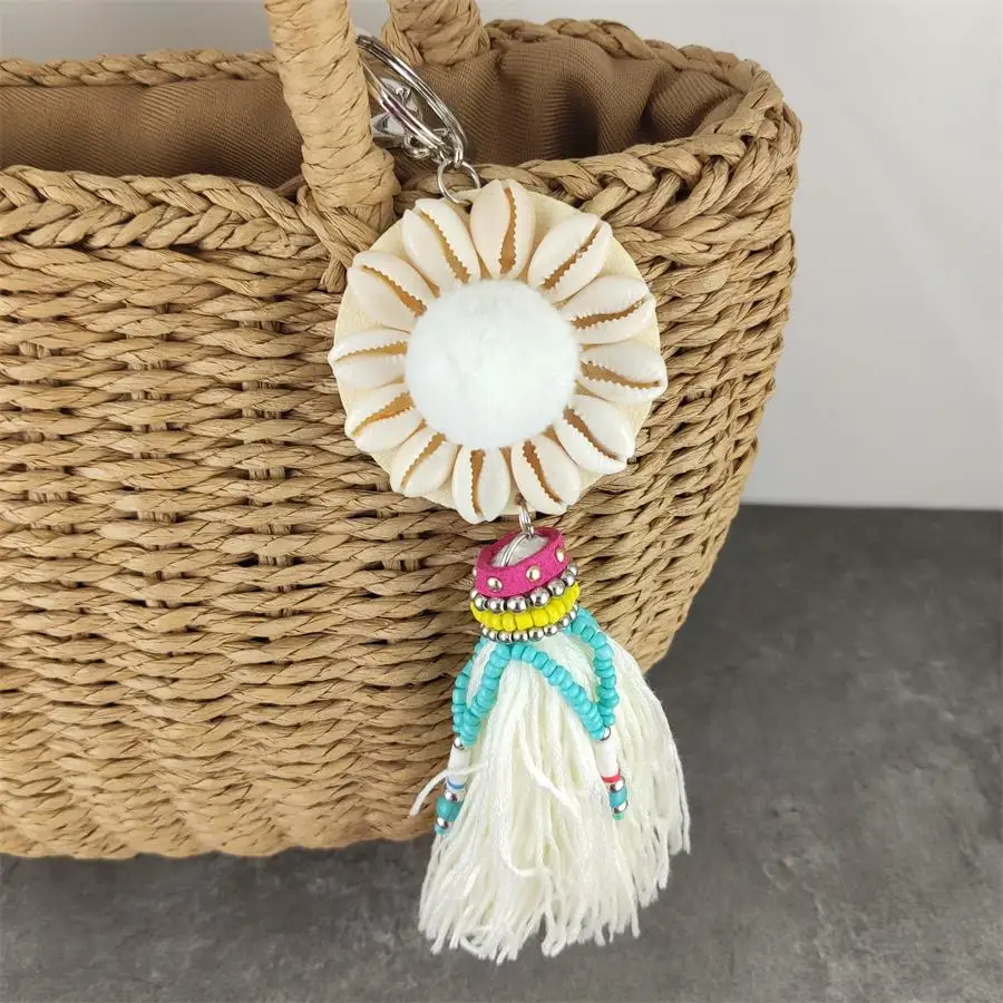 Handmade Jewelry Ethnic Keychain Shell Alloy Colorful Thread Pompom Tassel Beaded Charm Key Chain Bohemian Party Gift
Handmade Jewelry Ethnic Keychain Shell Alloy Colorful Thread Pompom Tassel Beaded Charm Key Chain Bohemian Party Gift