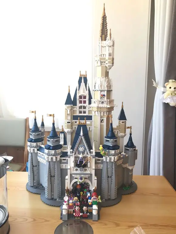 16008 Cinderella Princess Castle City Model Building Block 4080pcs Bricks Kid Toys Gift For Fairy Tales Princess 71040
16008 Cinderella Princess Castle City Model Building Block 4080pcs Bricks Kid Toys Gift For Fairy Tales Princess 71040