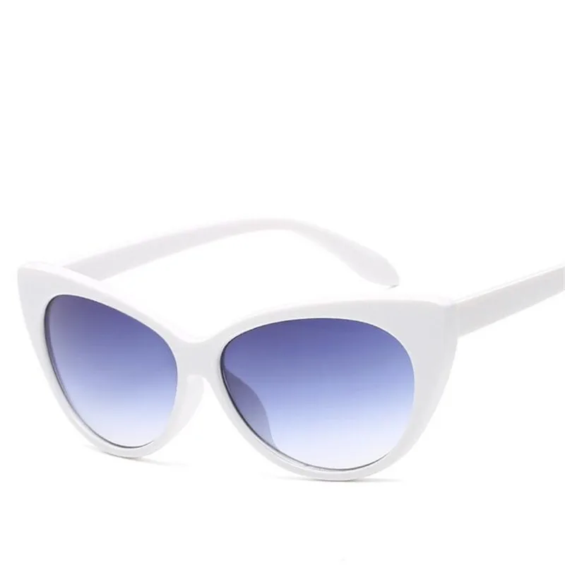 ZXTREE 2019 Cool Cat Eye Sunglasses Women Metal Hinge Clear Cat Eye Sunglasses Unisex Elvis Retro Sunglasses Female Oculos Z365
ZXTREE 2019 Cool Cat Eye Sunglasses Women Metal Hinge Clear Cat Eye Sunglasses Unisex Elvis Retro Sunglasses Female Oculos Z365