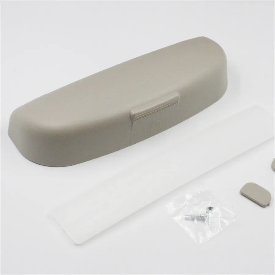 Portable beige Car Auto Interior Roof Sunglasses Storage Clip Case Holder Stand Box
Portable beige Car Auto Interior Roof Sunglasses Storage Clip Case Holder Stand Box