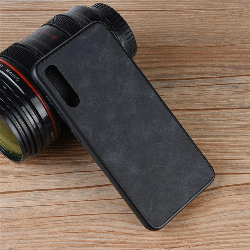 For Samsung Galaxy A30 A50 Luxury Vintage leather skin phone cover For Samsung A10 A20 A30 A40 A70 case funda coque capa
For Samsung Galaxy A30 A50 Luxury Vintage leather skin phone cover For Samsung A10 A20 A30 A40 A70 case funda coque capa