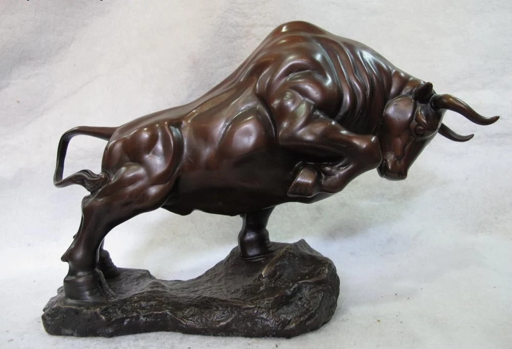 29CM Chinese Pure Bronze Copper Feng Shui Lucky Wealth Cattle neat bull Ox Art Statue
29CM Chinese Pure Bronze Copper Feng Shui Lucky Wealth Cattle neat bull Ox Art Statue