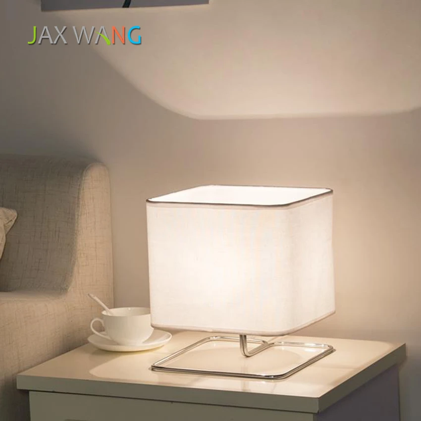 Modern Simple Fabric Lampshade Iron Bracket LED Lamp Eye Learning The Living Room Bedroom Bedside Reading Room Lighting Fixtures
Modern Simple Fabric Lampshade Iron Bracket LED Lamp Eye Learning The Living Room Bedroom Bedside Reading Room Lighting Fixtures