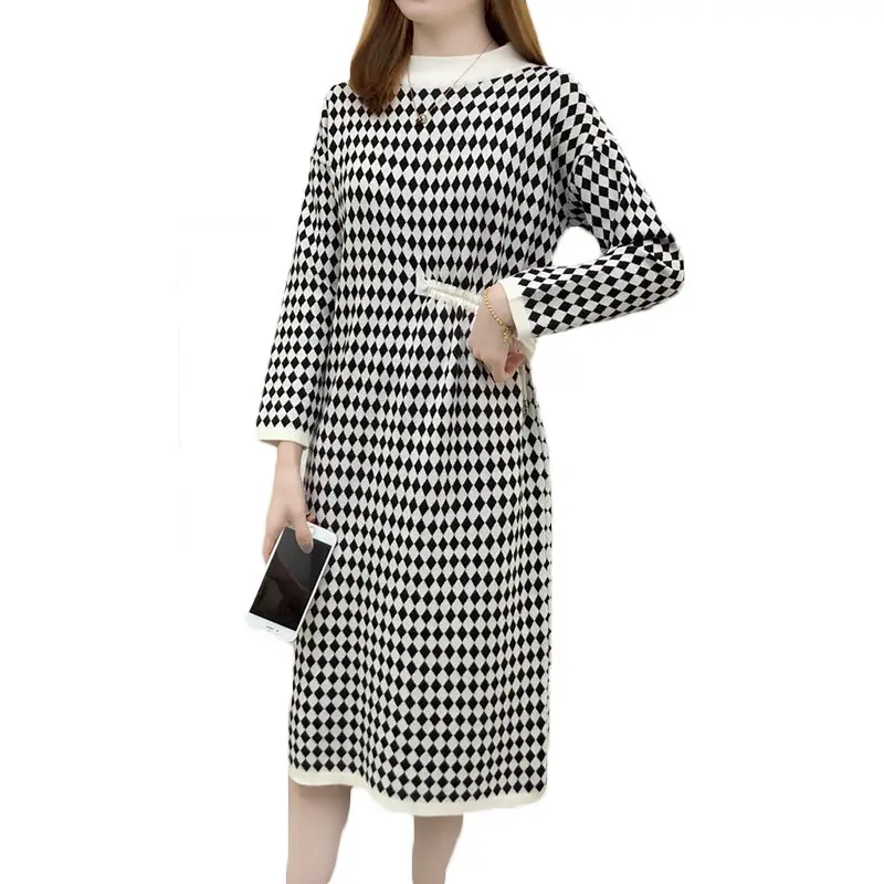 Sweater Dress Female 2018 Autumn Winter New Drawstring Plaid Sweater Fashion Loose Large Size Long Women's Knit Sweater LQ522
Sweater Dress Female 2018 Autumn Winter New Drawstring Plaid Sweater Fashion Loose Large Size Long Women's Knit Sweater LQ522