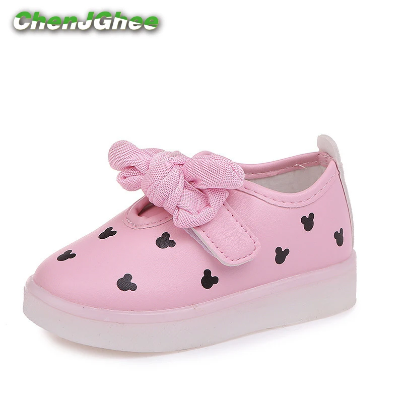 2019 Girls Shoes Kids Glowing Sneakers Luminous LED Lighted Up Shoes For Baby Girls Soft Fashion Casual With Bow-knot Hot Sale
2019 Girls Shoes Kids Glowing Sneakers Luminous LED Lighted Up Shoes For Baby Girls Soft Fashion Casual With Bow-knot Hot Sale