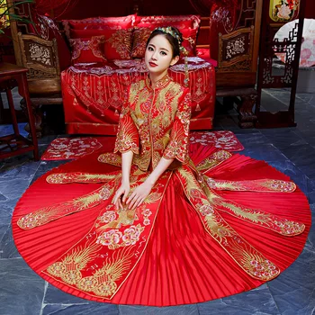 bride wedding dress Traditional chinese style costume Phoenix cheongsam Embroidery clothing Luxury ancient Royal Red Qipao gown
bride wedding dress Traditional chinese style costume Phoenix cheongsam Embroidery clothing Luxury ancient Royal Red Qipao gown