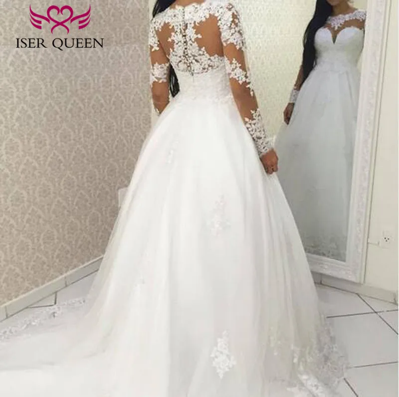 Vintage Wedding Dress New Simple Modern Wedding Dresses Embroidery Appliques Court Train Full Sleeves Illusion Plus Size White
Vintage Wedding Dress New Simple Modern Wedding Dresses Embroidery Appliques Court Train Full Sleeves Illusion Plus Size White