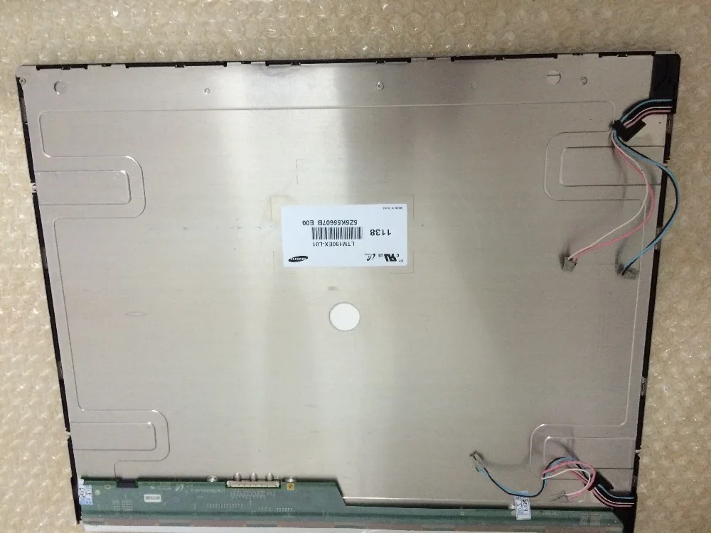 LTM190EX-L01 LTM190EX L01 testing perfect 19.0" inch Brand A+ lcd panel 12 months warranty
LTM190EX-L01 LTM190EX L01 testing perfect 19.0" inch Brand A+ lcd panel 12 months warranty