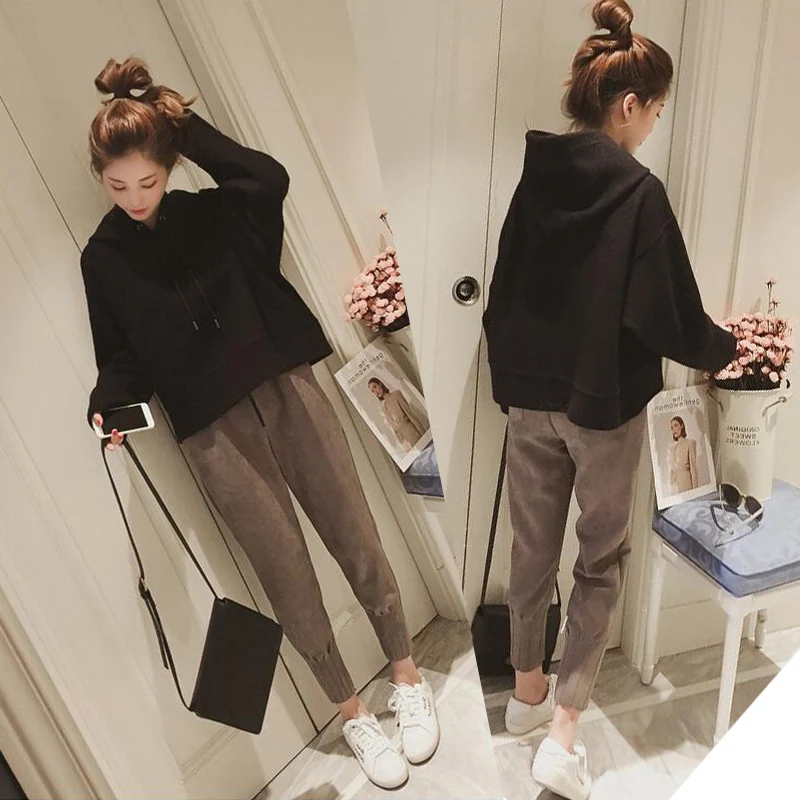 private clothes, the same winter and autumn fashion women's pullover hooded + ankle-length pants two piece suit female 2018 new
private clothes, the same winter and autumn fashion women's pullover hooded + ankle-length pants two piece suit female 2018 new
