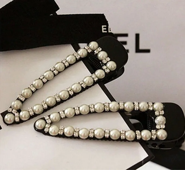 Korea Fashion Imitation Rhinestone Hair Accessories Women Hairpin Crystal Hair Clip Shiny Alloy Toothed Pearl Head Clip Duckbill
Korea Fashion Imitation Rhinestone Hair Accessories Women Hairpin Crystal Hair Clip Shiny Alloy Toothed Pearl Head Clip Duckbill