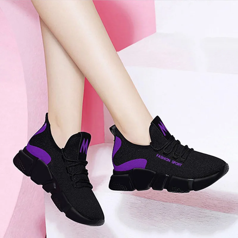2019 New Mesh Female Casual Shoes Lac-up Men Shoes Lightweight Comfortable Breathable Walking Sneakers Tenis Feminino Zapatos
2019 New Mesh Female Casual Shoes Lac-up Men Shoes Lightweight Comfortable Breathable Walking Sneakers Tenis Feminino Zapatos