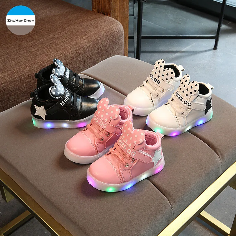 2019 1 To 5 Years Old LED Lights Baby Girls Soft Bottom Sport Shoes Casual Fashionable Cute Lovely Cartoon Dolls Shoes Sneakers
2019 1 To 5 Years Old LED Lights Baby Girls Soft Bottom Sport Shoes Casual Fashionable Cute Lovely Cartoon Dolls Shoes Sneakers